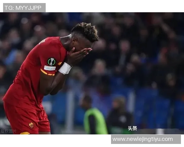 24岁范德芬边路狂飙如入无人之境展现中卫惊人速度与技术